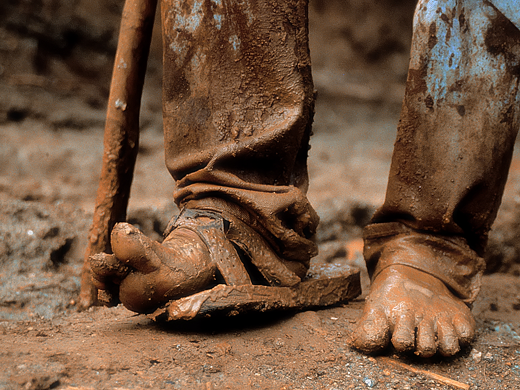 Figure C-1. On the road to Hpakan. Our guide's second pair of shoes.&nbsp;Photo © Olivier Galibert.