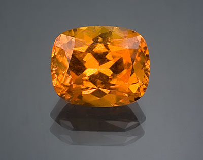 6.76 ct. Clinohumite