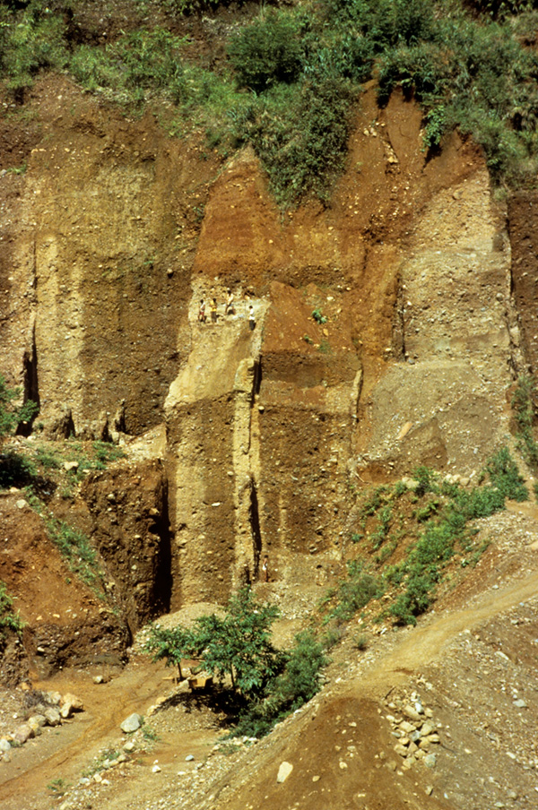 The danger of mining jade is ever-present, as these benches behind Sate Mu so clearly illustrate